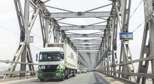 First Niger Bridge to Close for Two Weeks Over Emergency Repairs First Niger Bridge to Close for Two Weeks Over Emergency Repairs