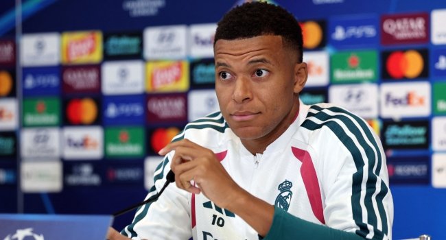 Mbappe Embraces Ballon d’Or Ambitions After Record World Cup Mbappe Embraces Ballon d’Or Ambitions After Record World Cup